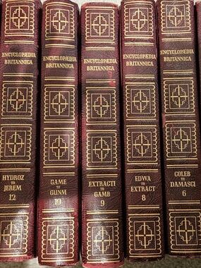 Vintage 1954 Encyclopedia Britannica. Volumes 2- 24. Volumes 1, 2, 11 & 20 Sold